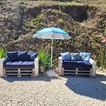 לינה וארוחת בוקר Casa Rochinha 3*