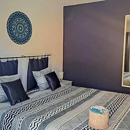 Casa Rochinha Bed & Breakfast