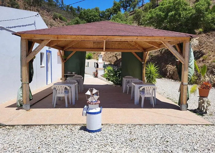 Bed & Breakfast Casa Rochinha 3*